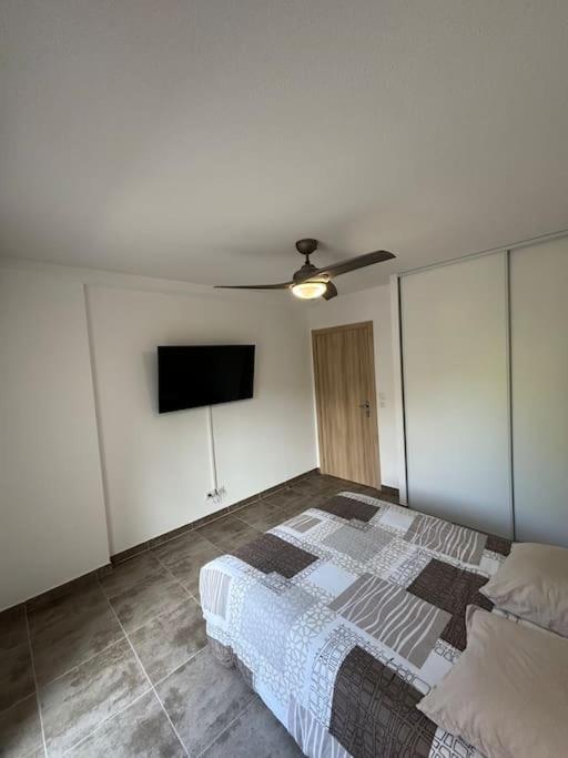 Jolie Appartement En Residence Бастія Екстер'єр фото